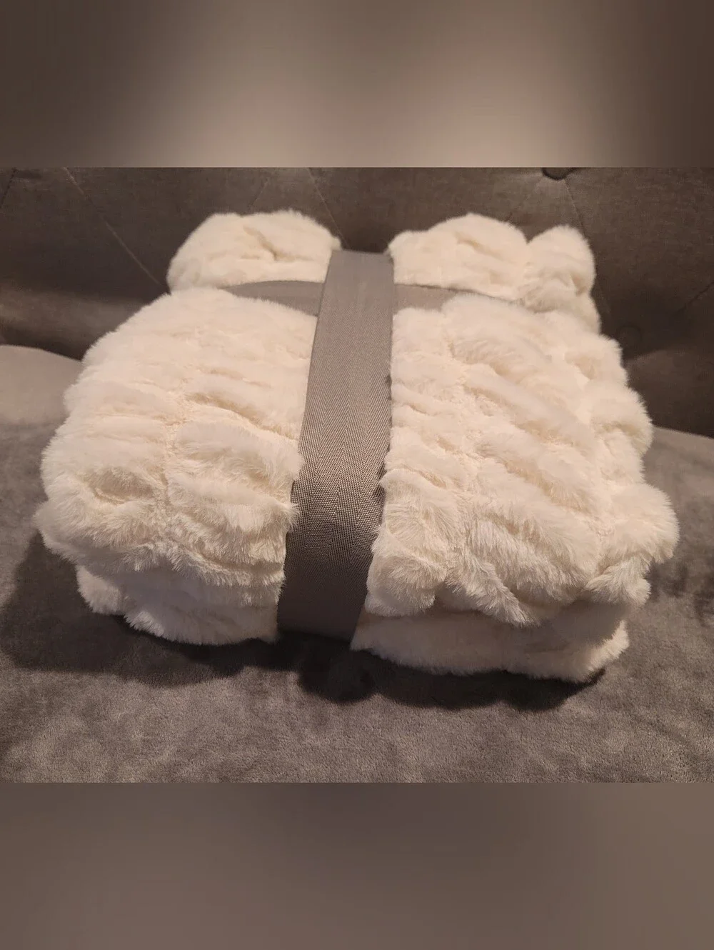 Better Homes & Gardens Faux Fur Throw - Ruched Ivory